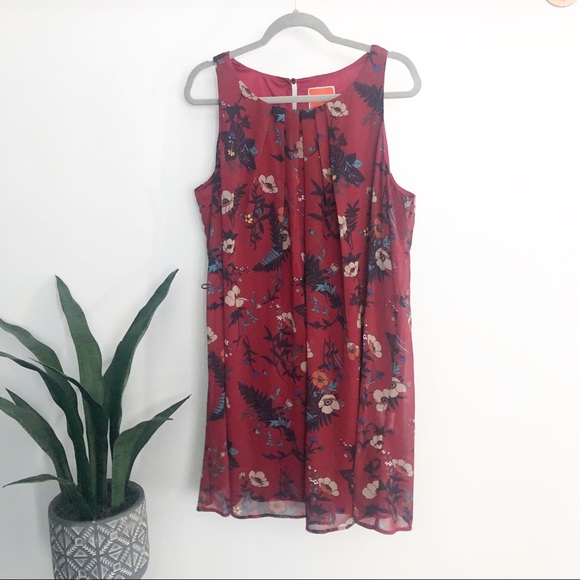 Modcloth Dresses & Skirts - New Modcloth Red Floral Shift Dress